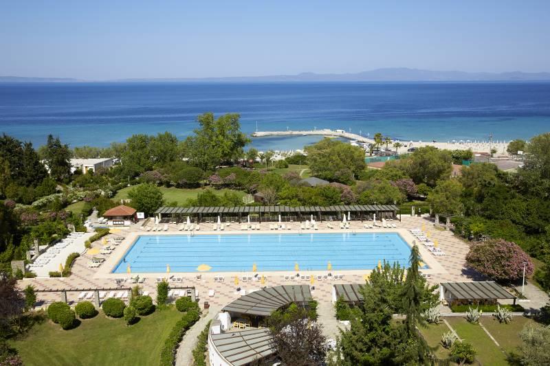 Roda Beach Resort Spa